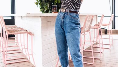 16 mom jeans outfit