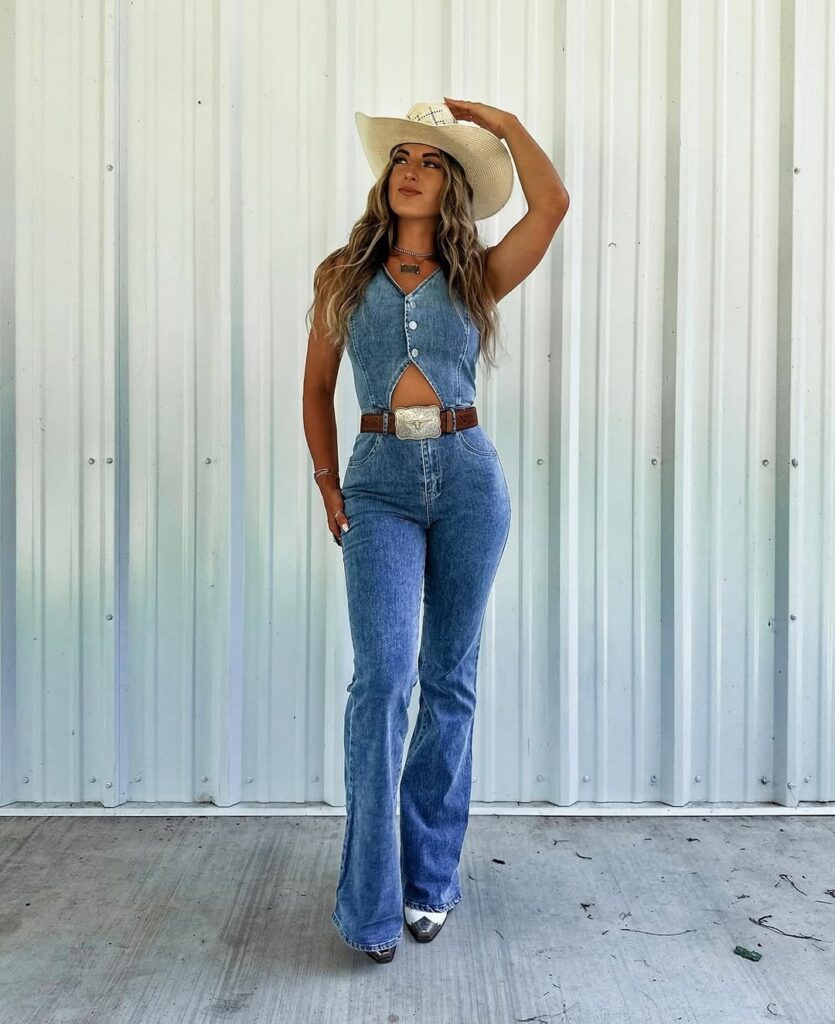 24 denim overalls outfit