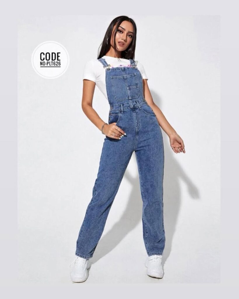 28 denim overalls outfit