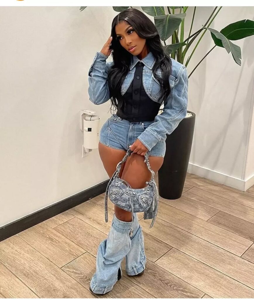 20 denim on denim outfit black women