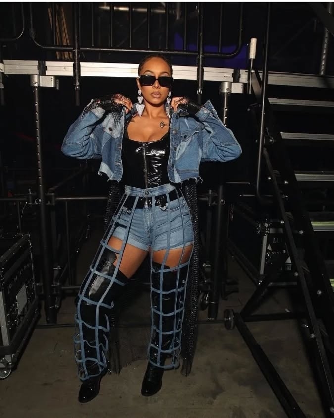 23 denim on denim outfit black women