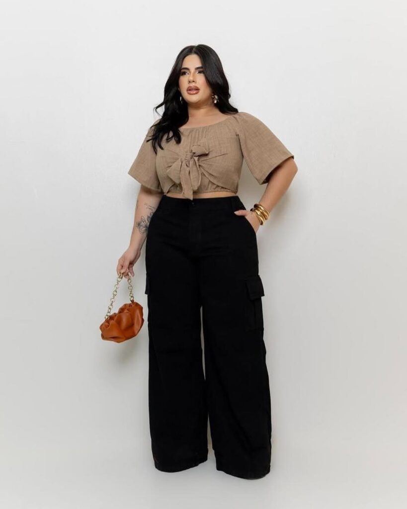 24 plus size jeans outfit 2025