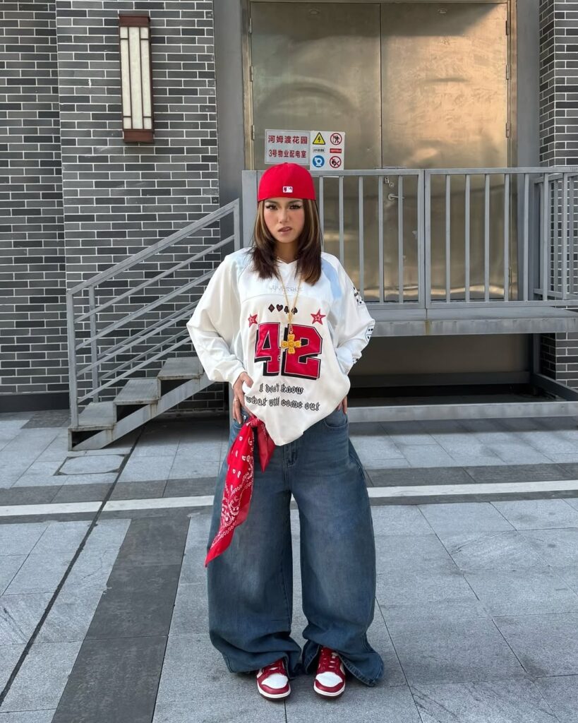 01 baggy jeans outfit 2025