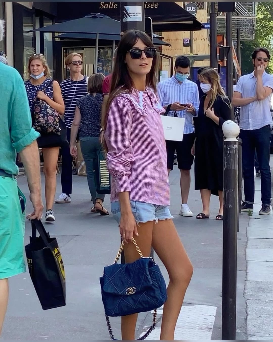 11 paris summer outfits 2025