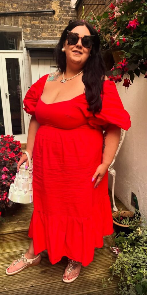 24 plus size summer outfits big stomach 2025